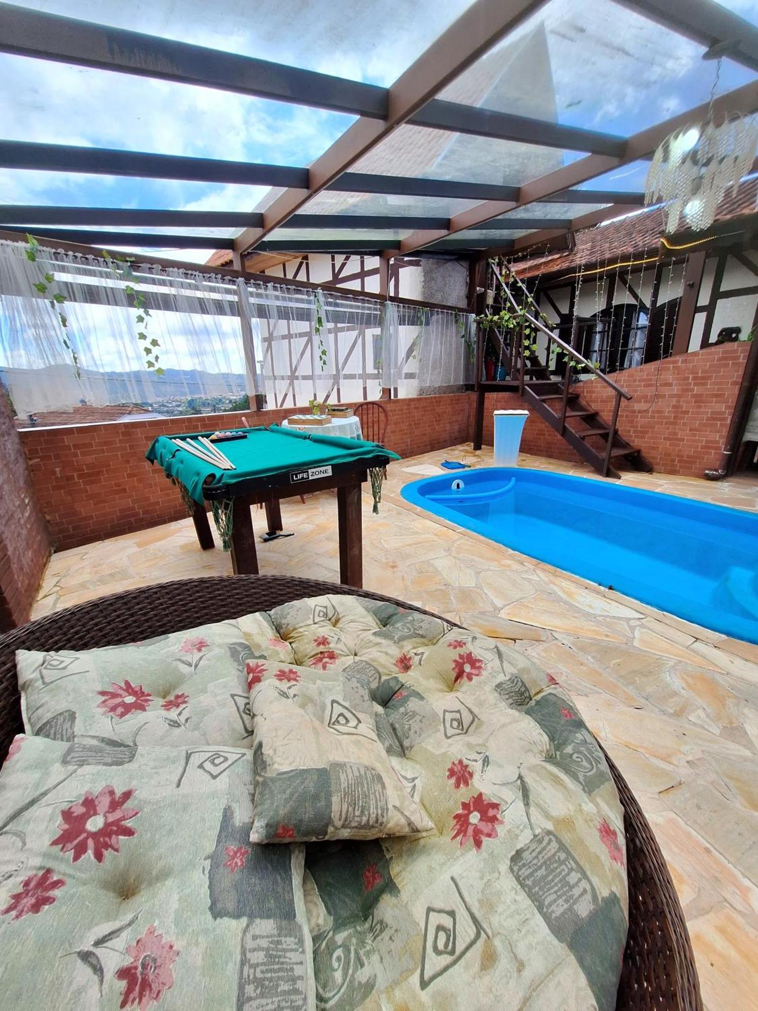 Piscina Lareira Sinuca Linda Vista 4 Km Do Centro Chales E Suites Em Campos Do Jordao Campos do Jordão מראה חיצוני תמונה